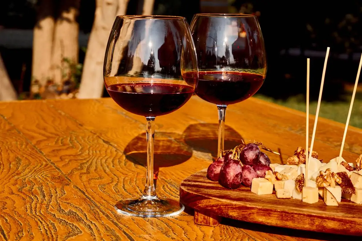 如何選好喝的紅葡萄酒？從入門到精通的技巧指南